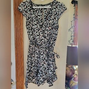 Daisy summer romper dress black white floral